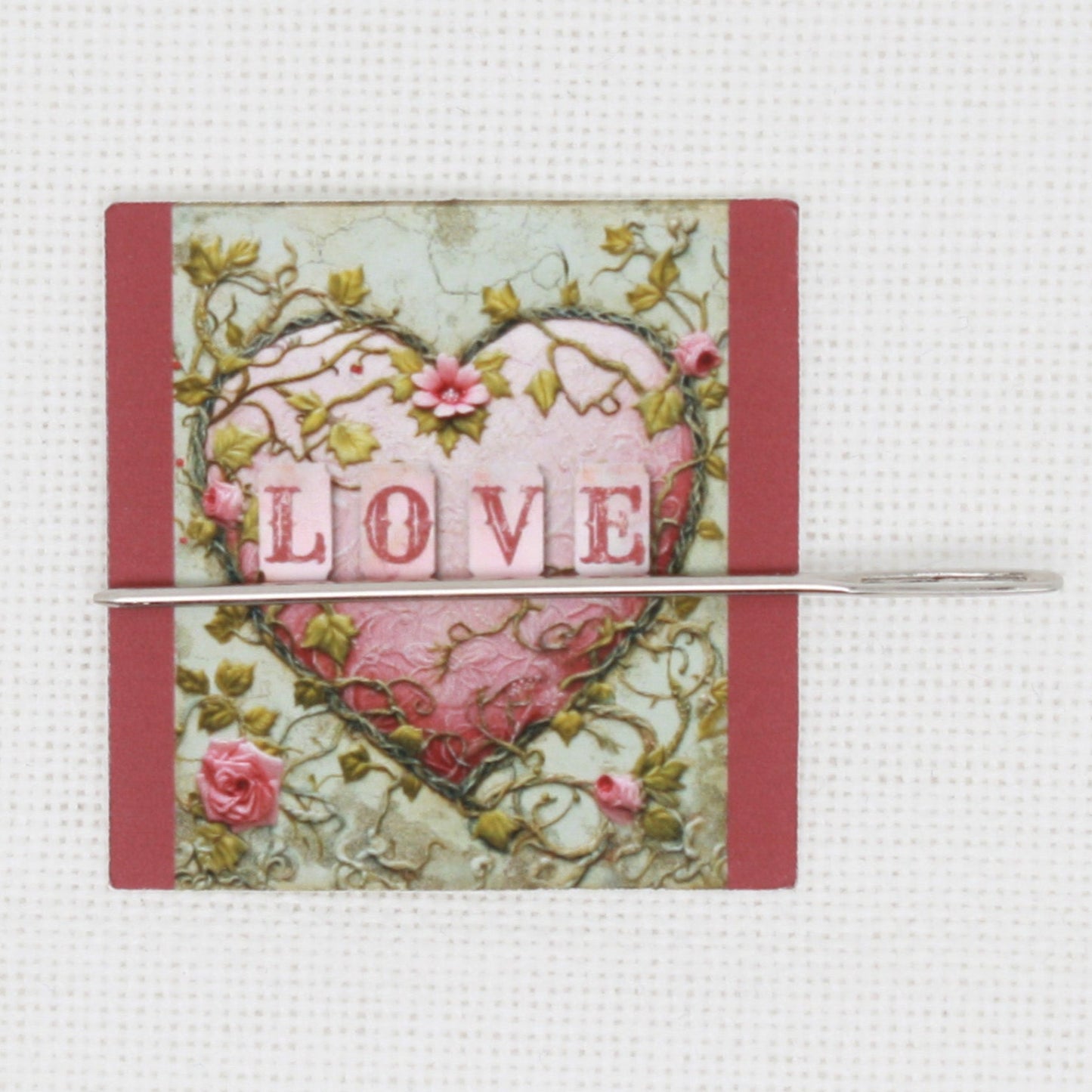 Valentine Love Needle Minder