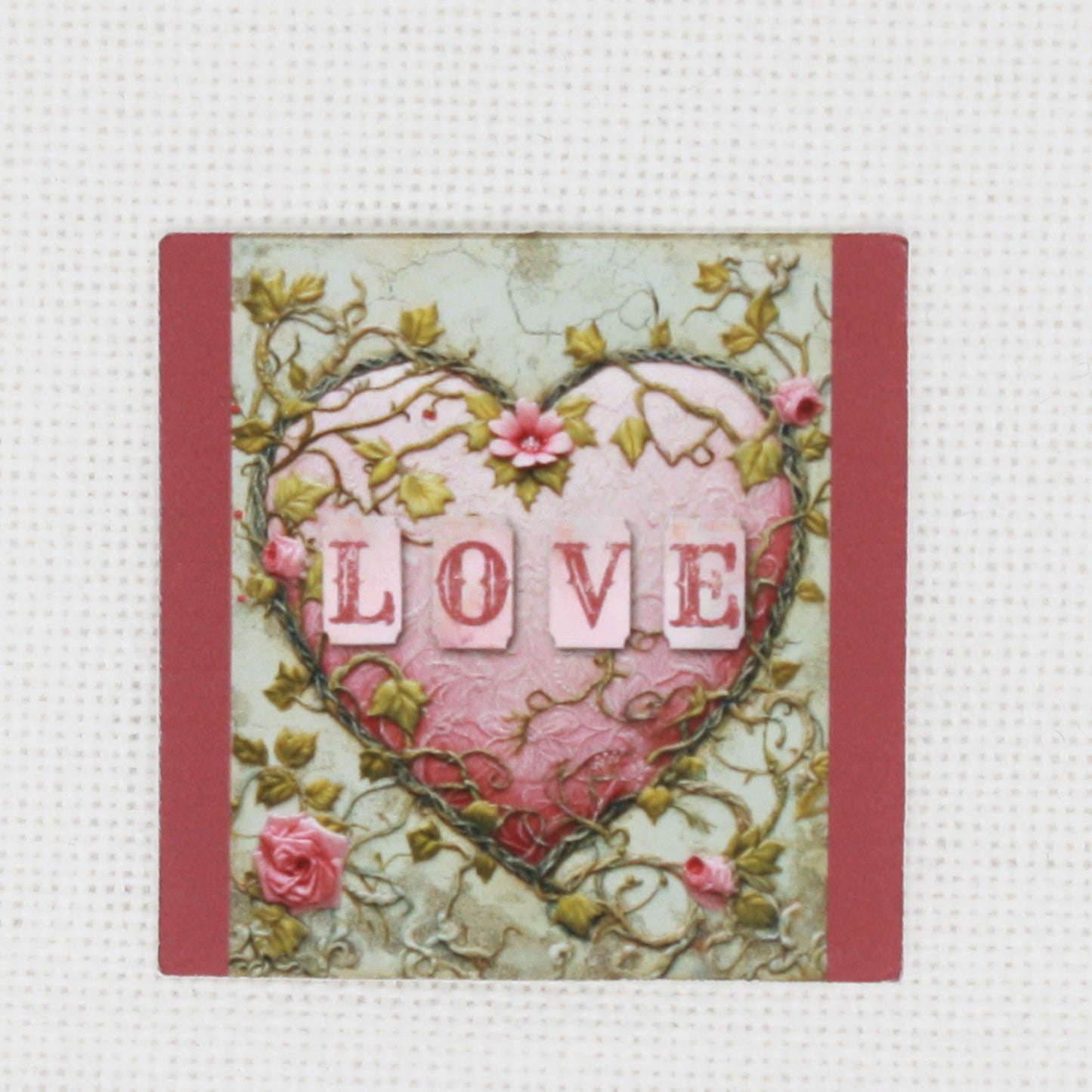 Valentine Love Needle Minder