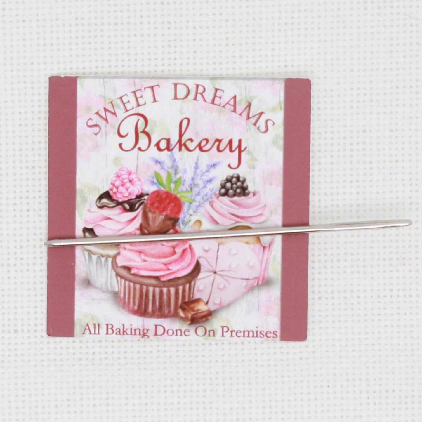 Sweet Dreams Bakery Needle Minder