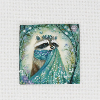 Winter Animals Raccoon Needle Minder