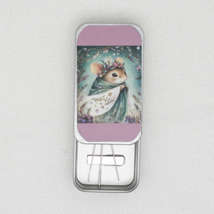 Winter Animals Mouse  Needle Tin