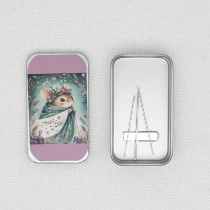 Winter Animals Mouse  Needle Tin