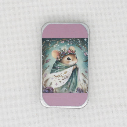 Winter Animals Mouse  Needle Tin