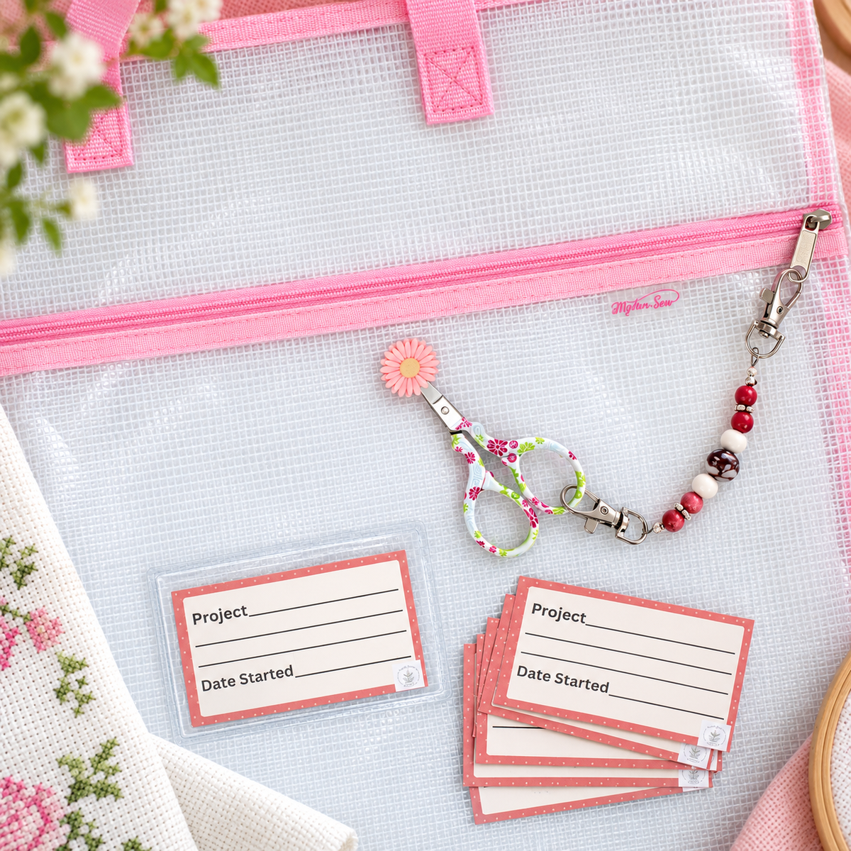 Project Tote With Scissors & Accessories